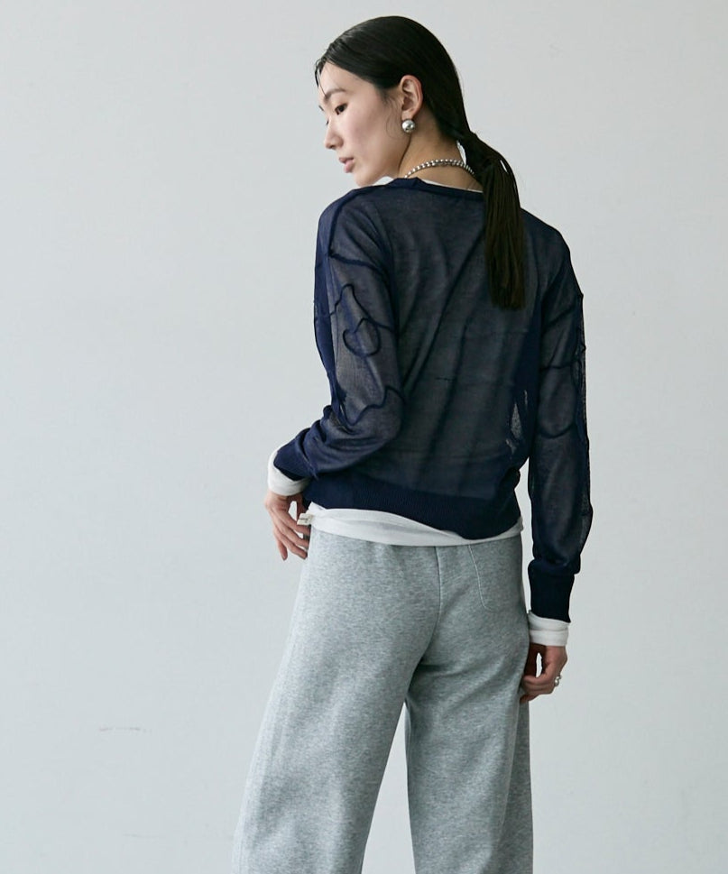 天竺編み刺繍入りVネックカーディガン