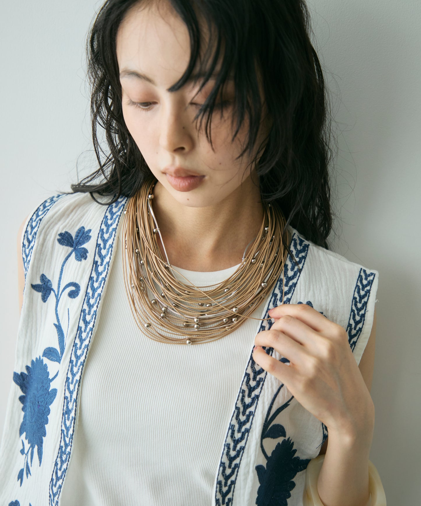 ボタニカル刺繍Wガーゼジレ