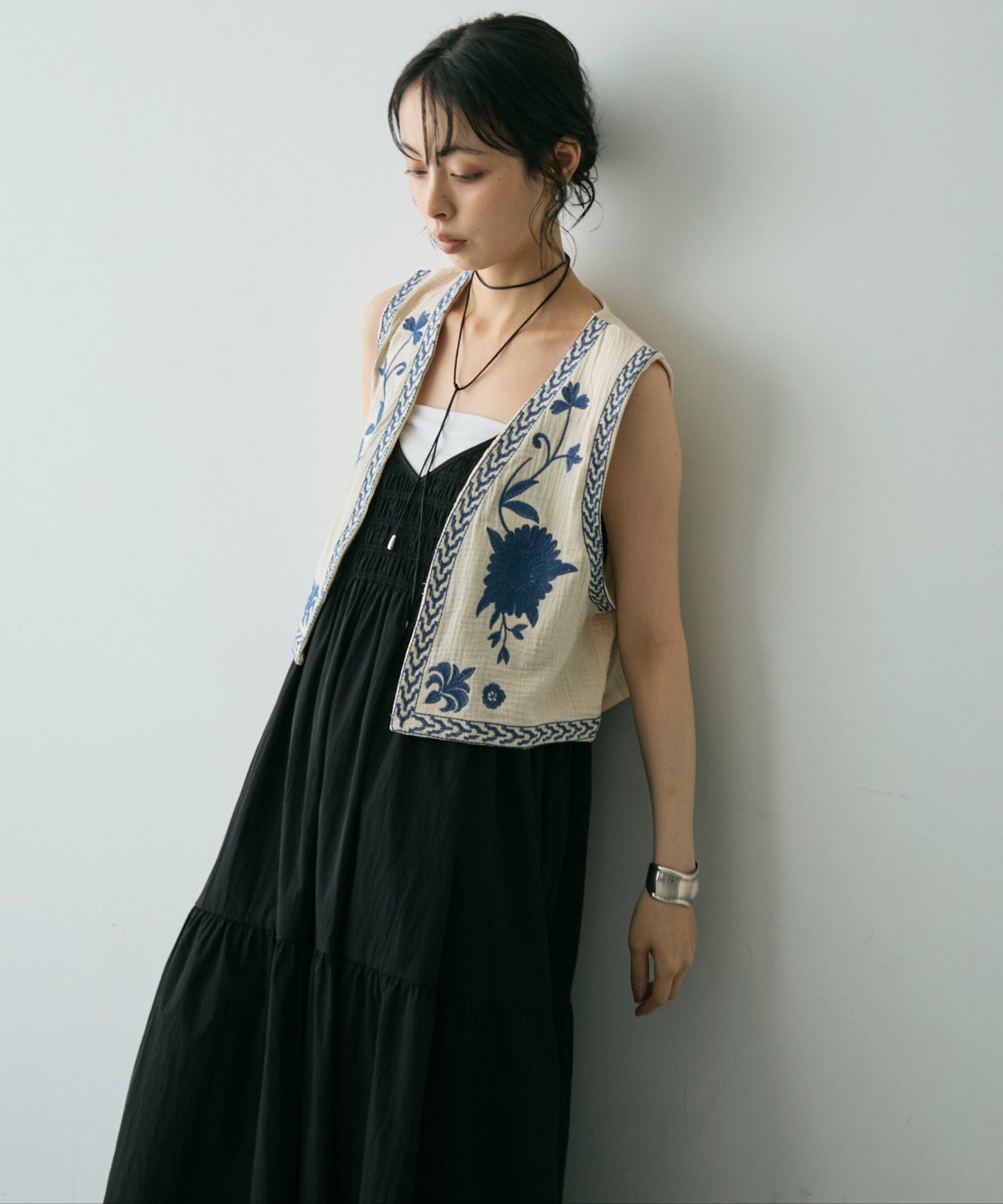 ボタニカル刺繍Wガーゼジレ