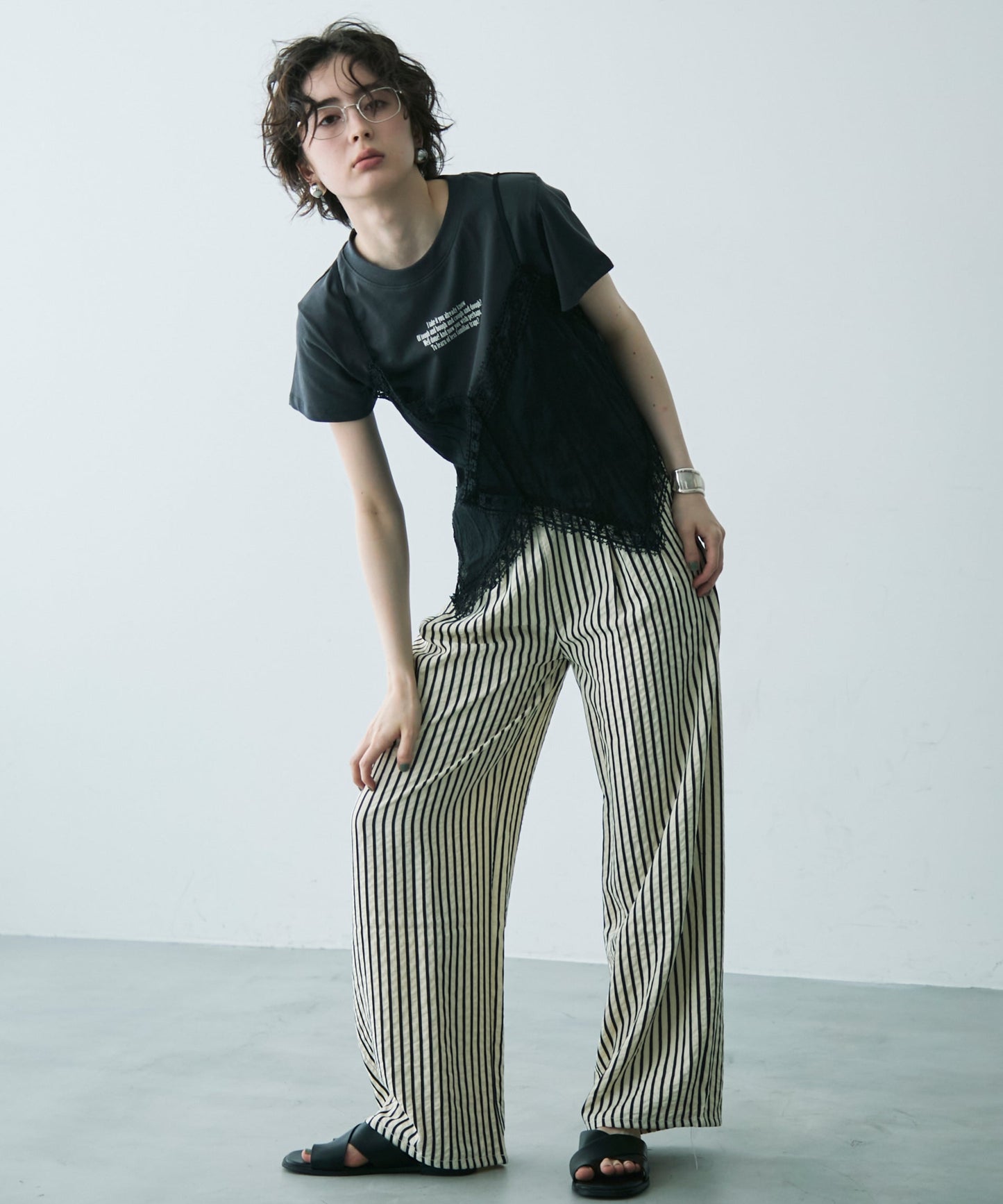 ロゴTシャツ