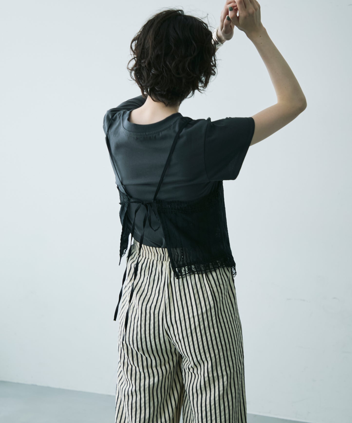 ロゴTシャツ