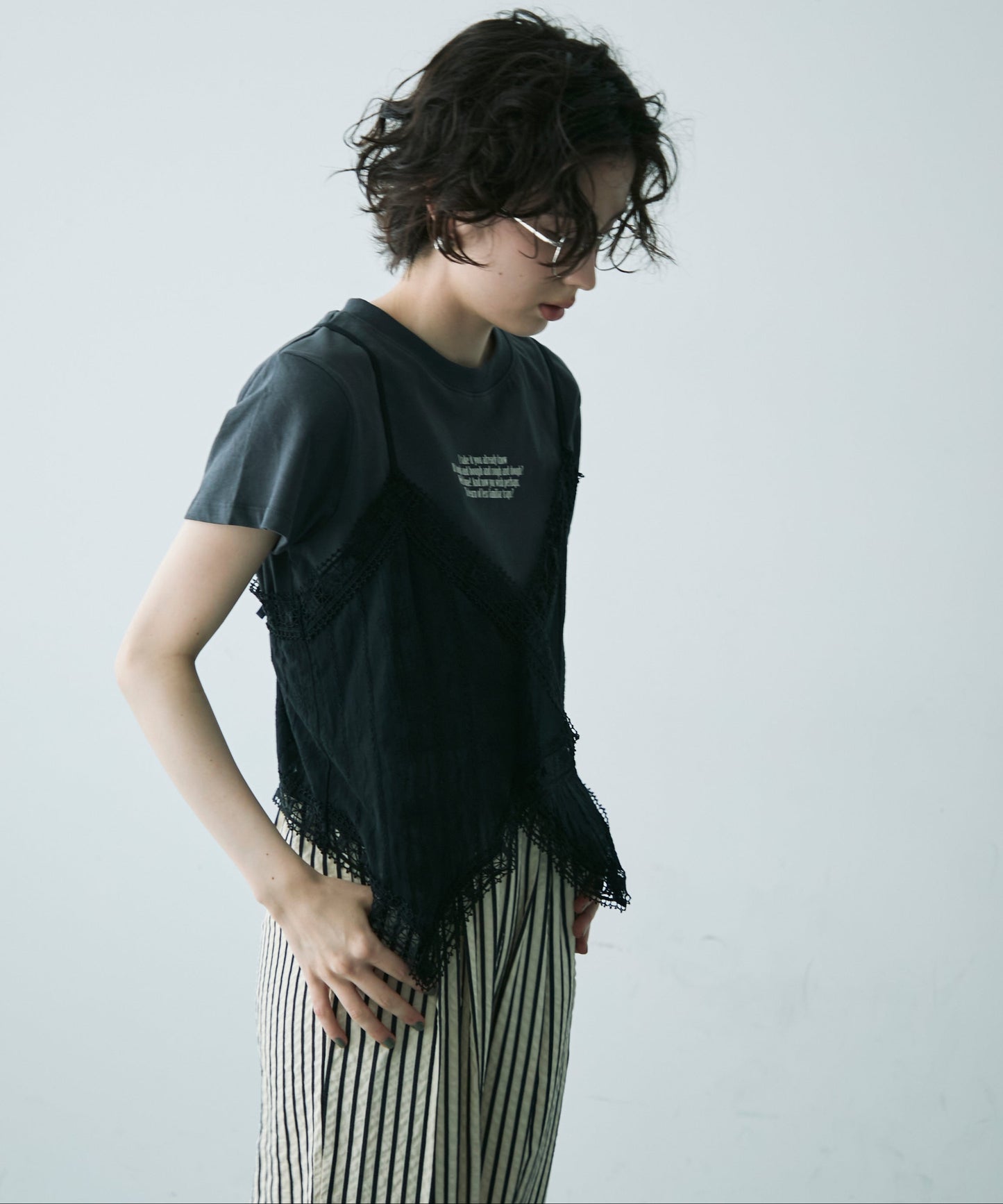 ロゴTシャツ