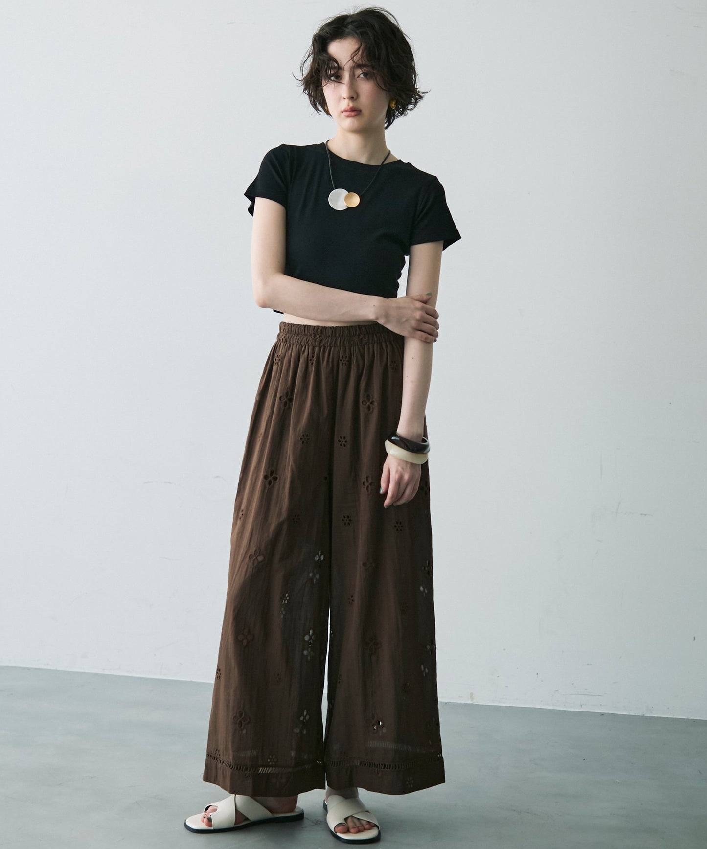 バックスリット開きドロストリブTシャツ