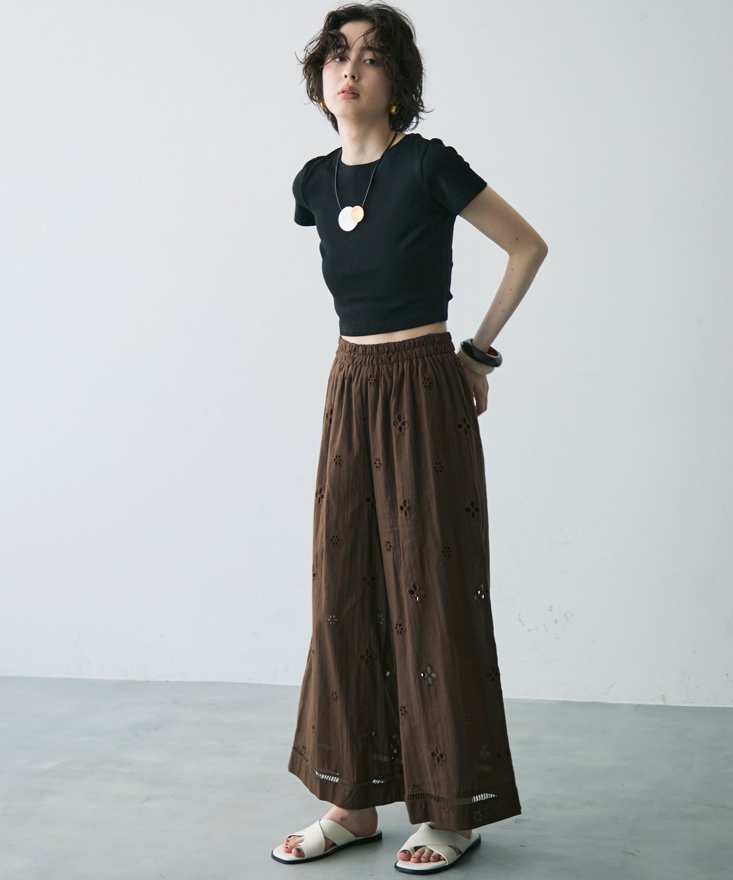 バックスリット開きドロストリブTシャツ