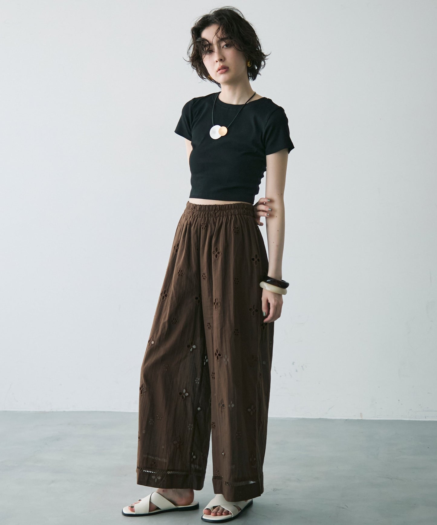 バックスリット開きドロストリブTシャツ