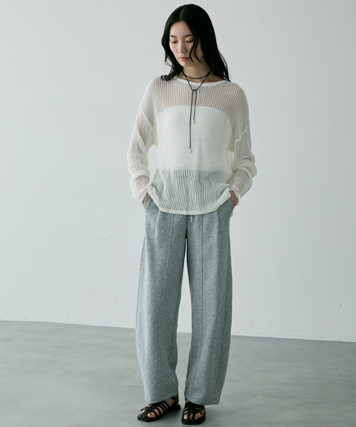 バックシャンメッシュニットプルオーバー