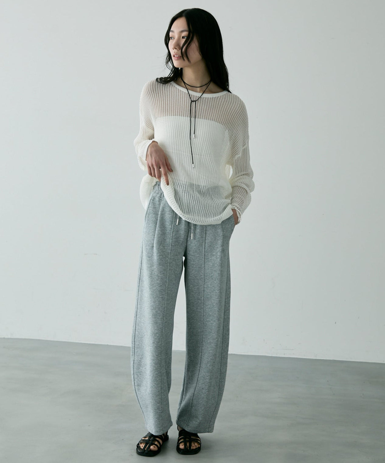バックシャンメッシュニットプルオーバー