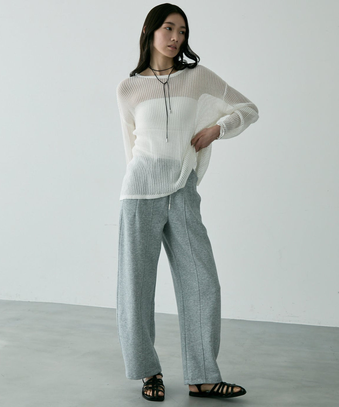 バックシャンメッシュニットプルオーバー