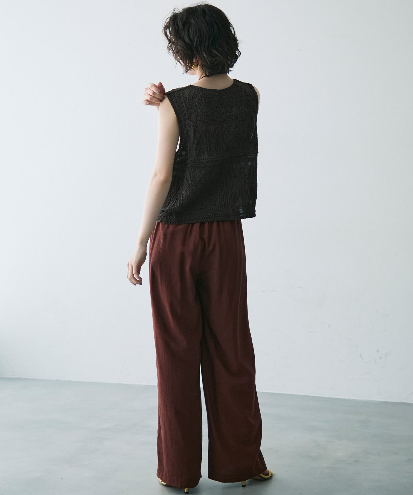 コットン刺繍ベスト