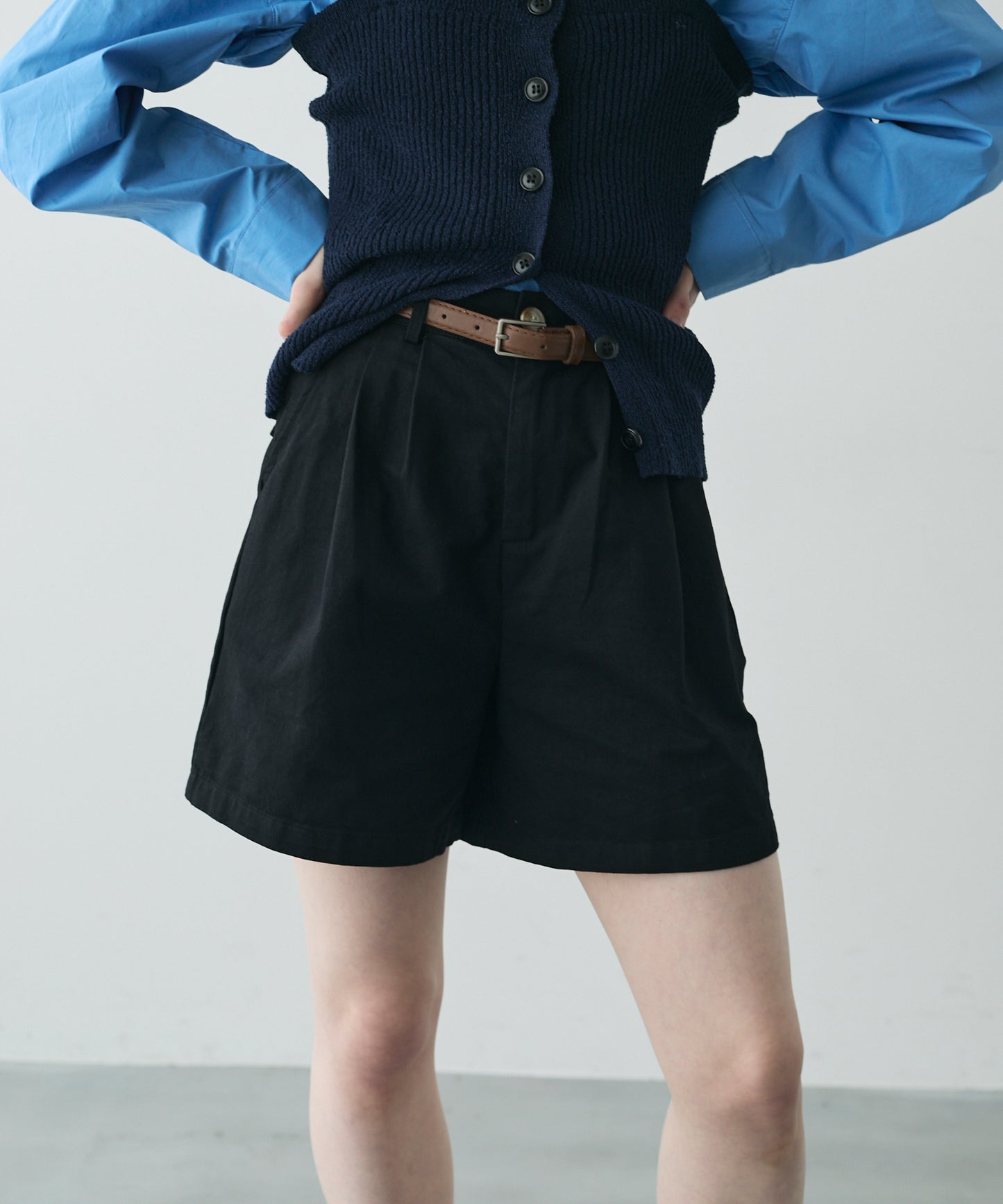 ベルト付きハーフパンツ