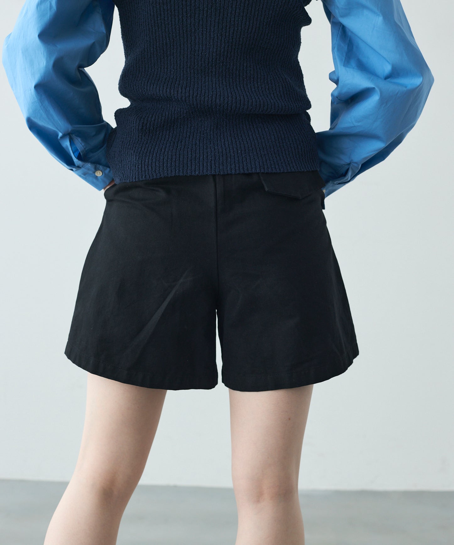 ベルト付きハーフパンツ