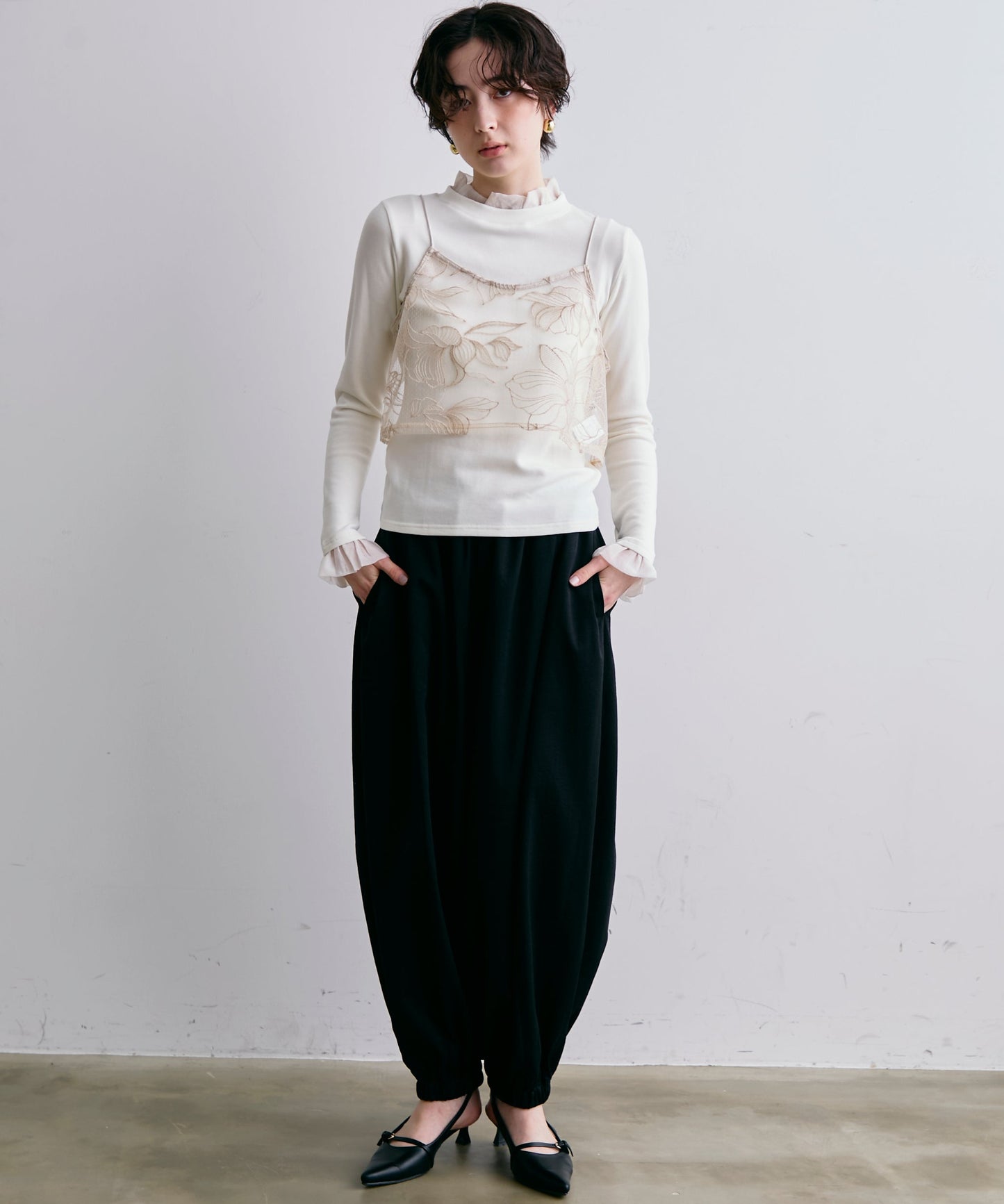 チュール花柄刺繍ビスチェ