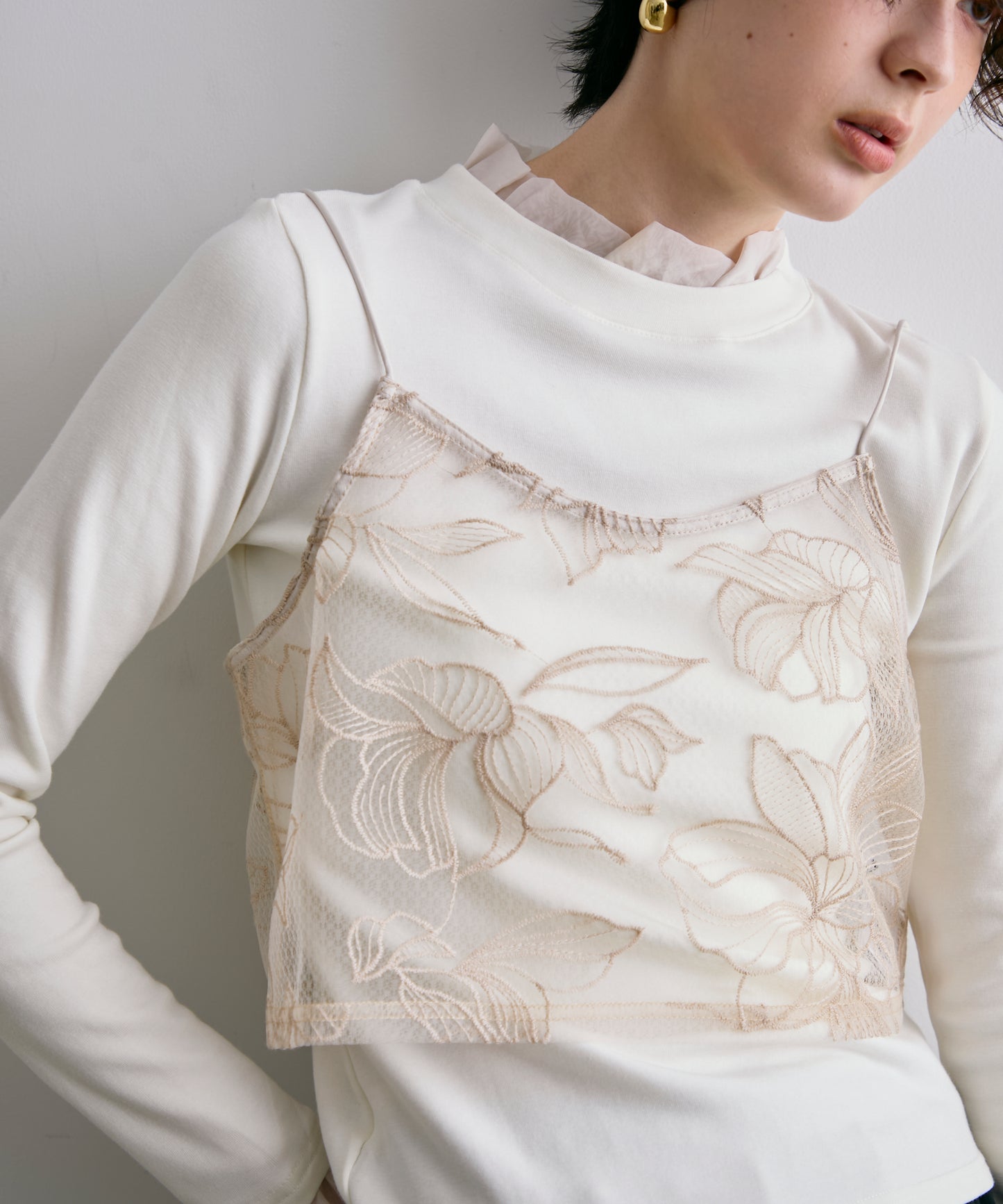 チュール花柄刺繍ビスチェ