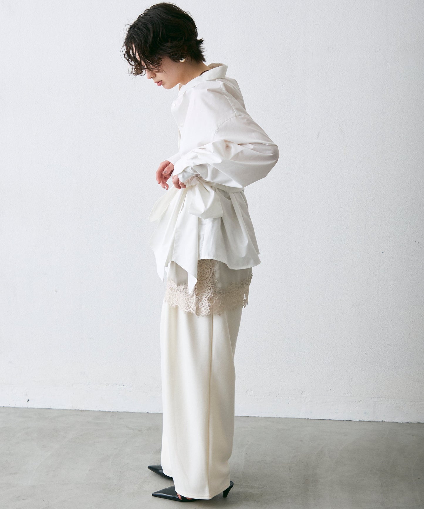 ウエストアシメリボン長袖シャツ