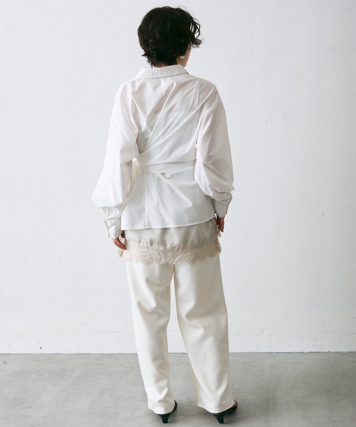 ウエストアシメリボン長袖シャツ