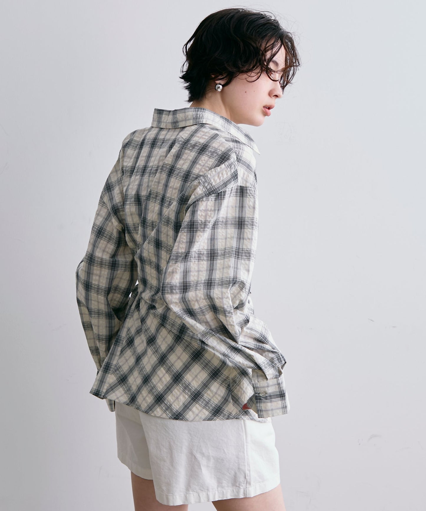 ウエストアシメリボン長袖シャツ