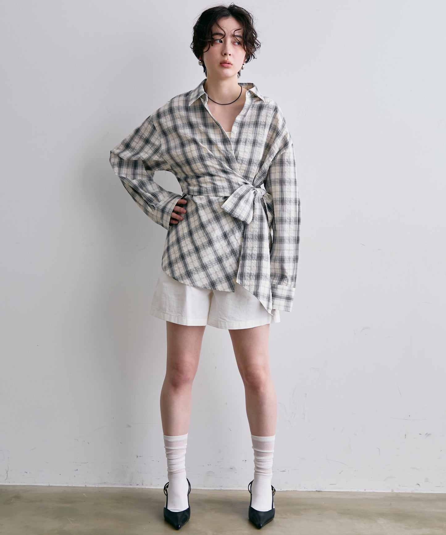 ウエストアシメリボン長袖シャツ