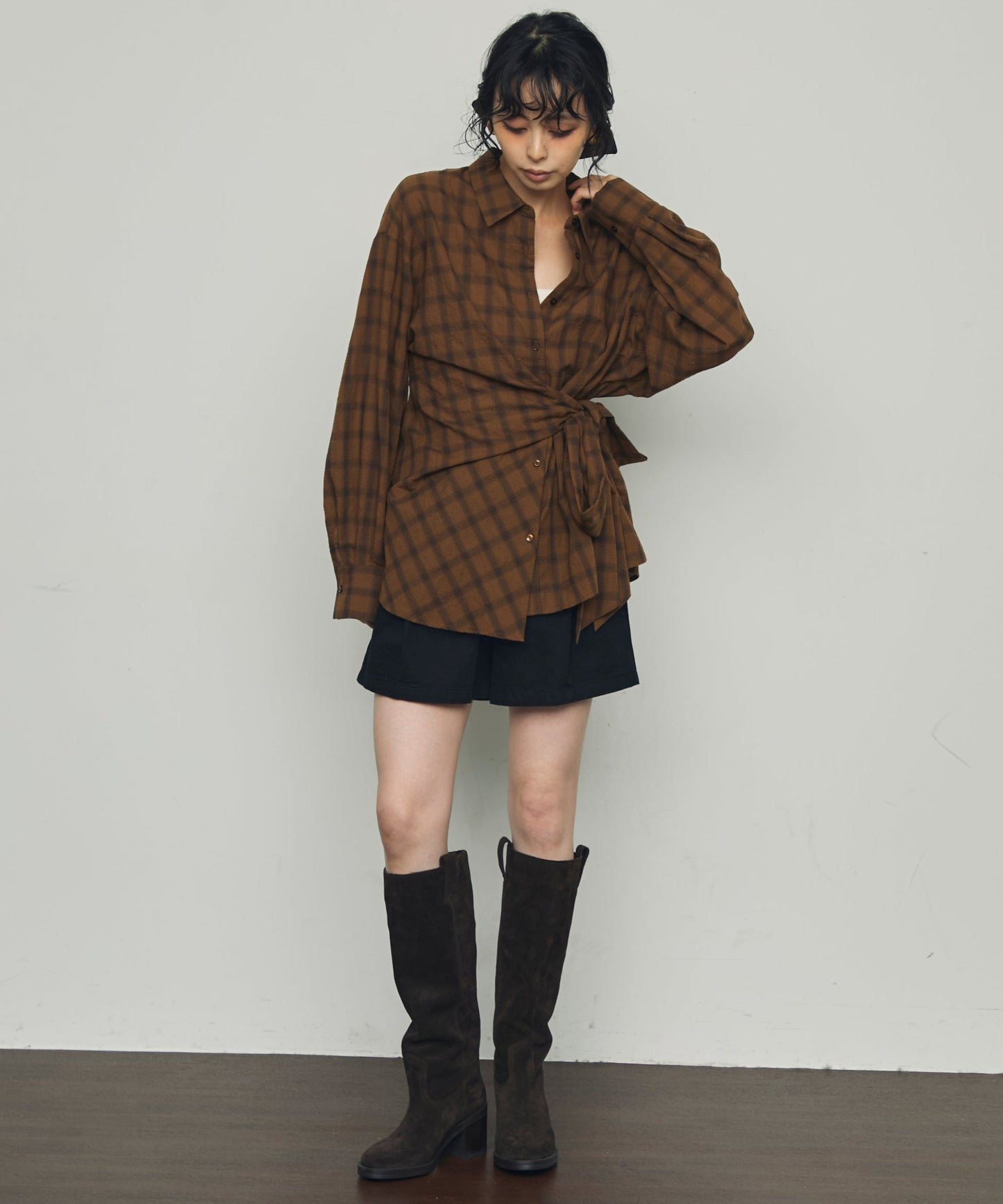 ウエストアシメリボン長袖シャツ