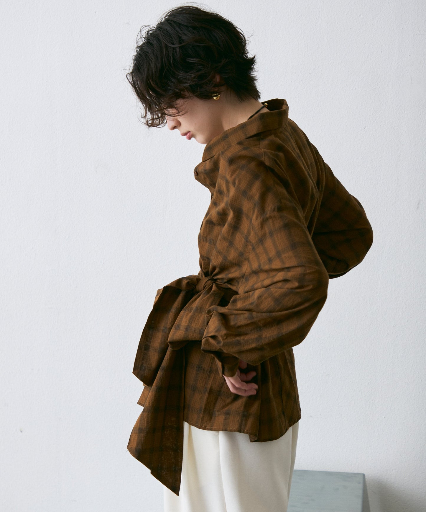 ウエストアシメリボン長袖シャツ