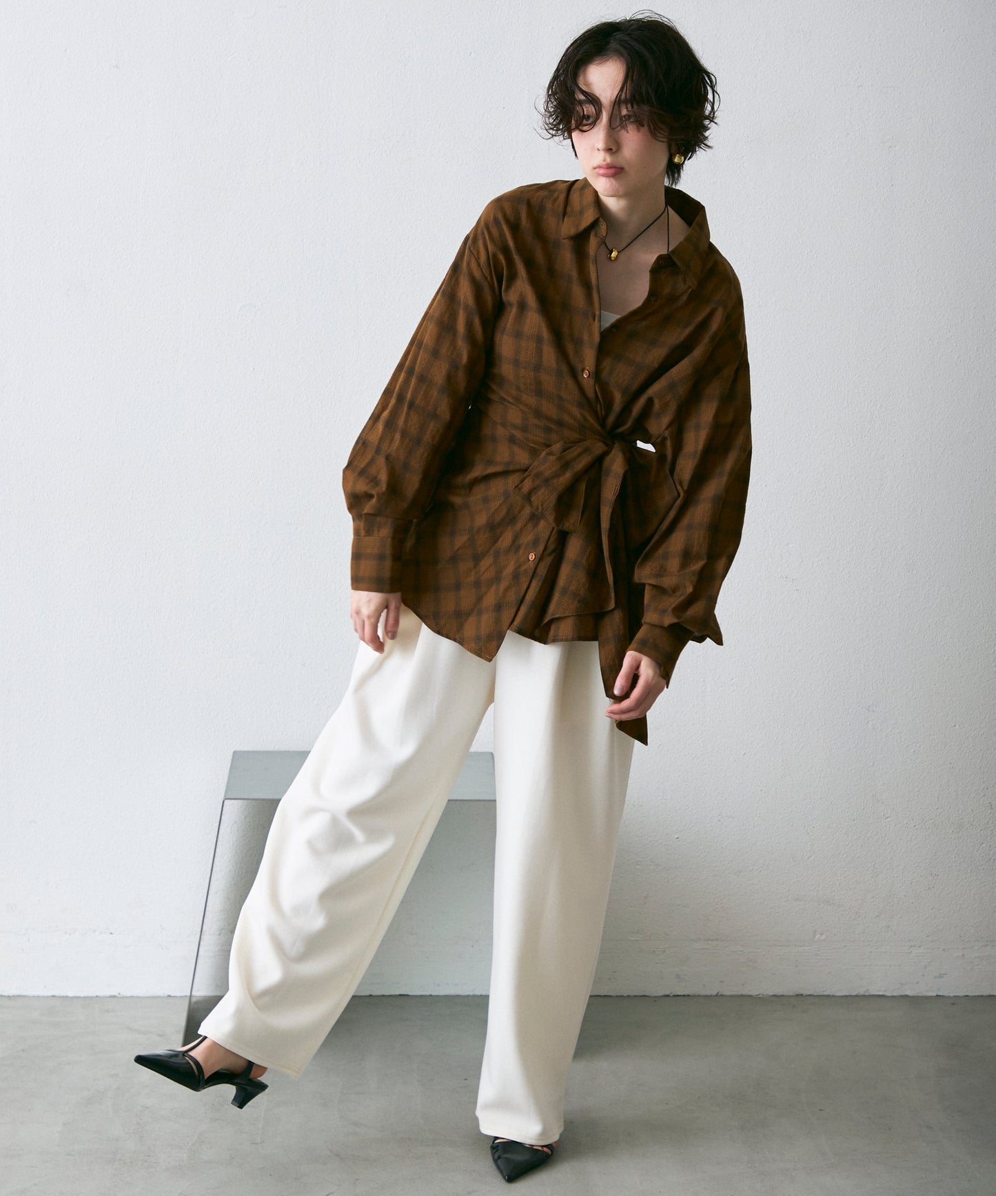 ウエストアシメリボン長袖シャツ