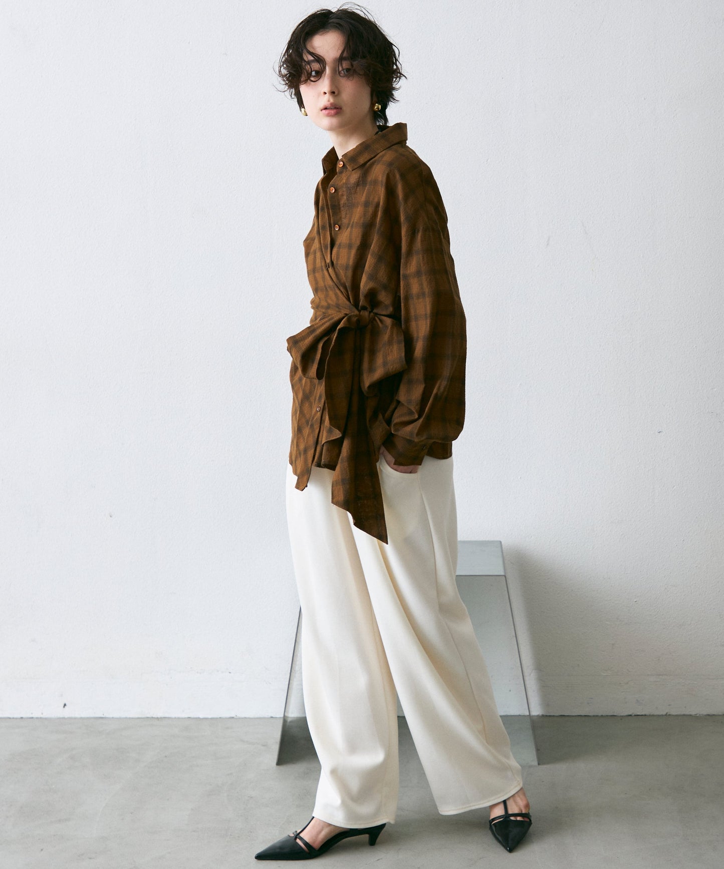 ウエストアシメリボン長袖シャツ