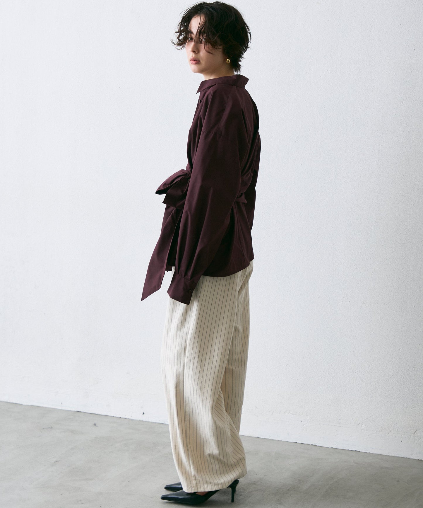 ウエストアシメリボン長袖シャツ