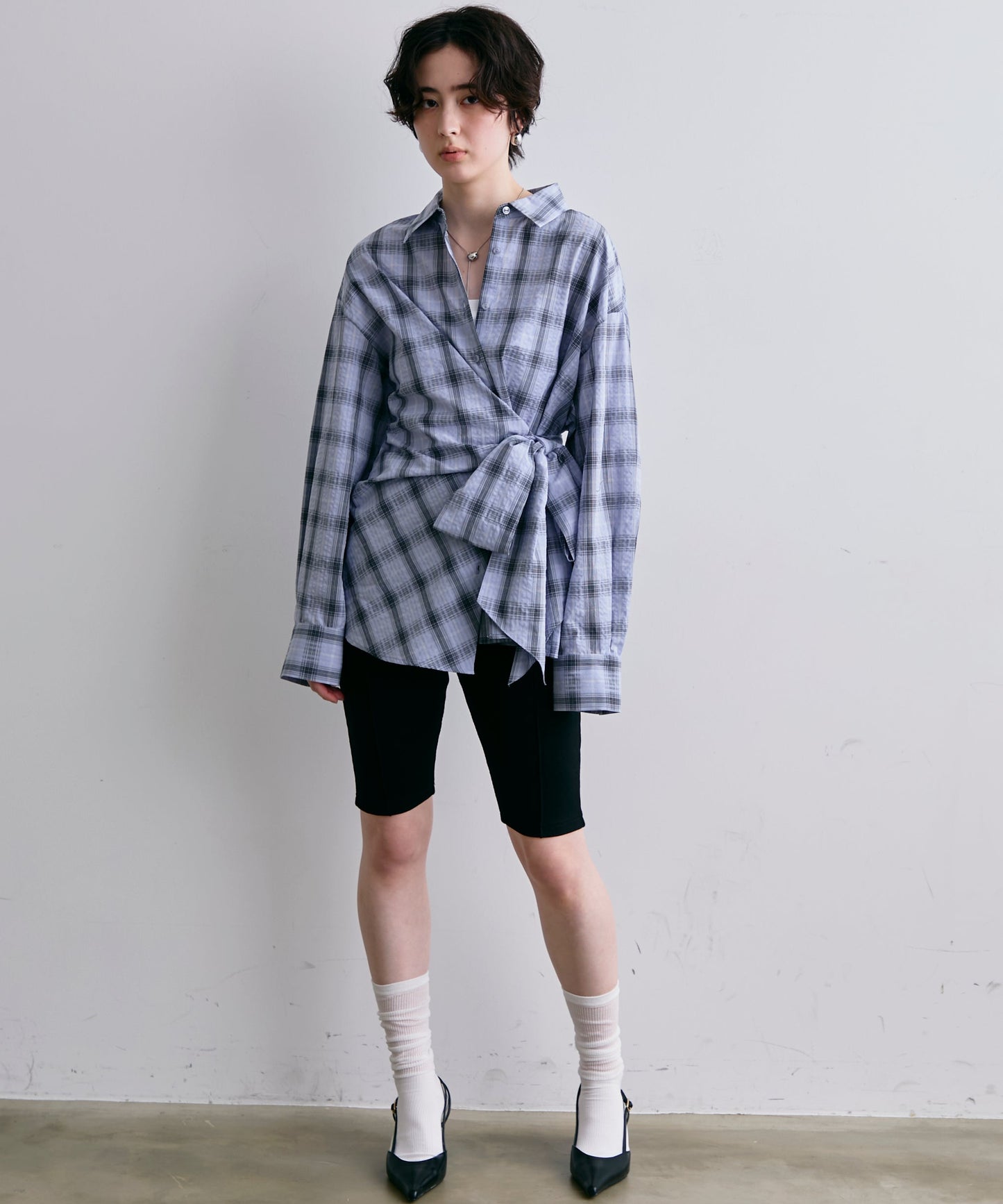 ウエストアシメリボン長袖シャツ