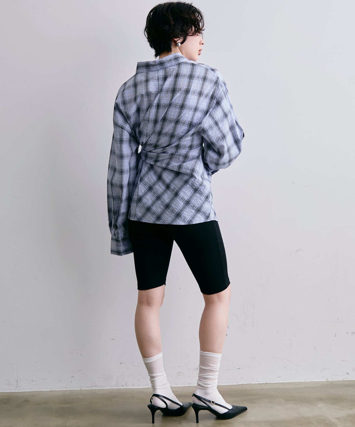 ウエストアシメリボン長袖シャツ