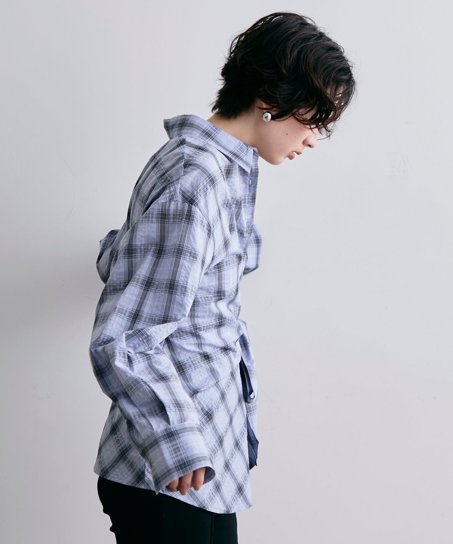 ウエストアシメリボン長袖シャツ