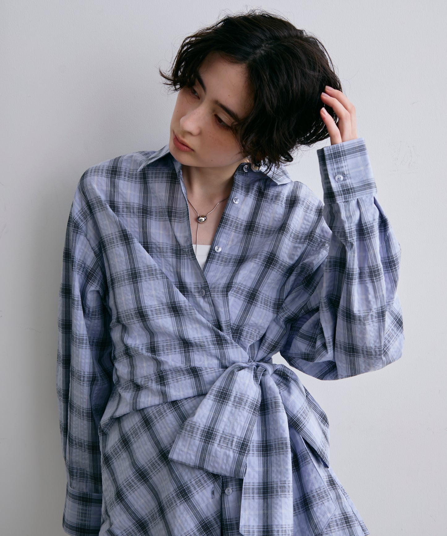 ウエストアシメリボン長袖シャツ