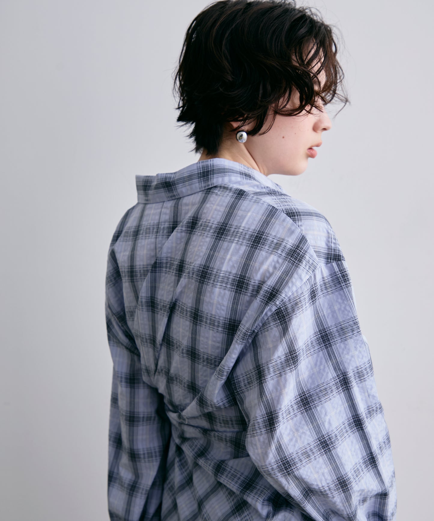 ウエストアシメリボン長袖シャツ