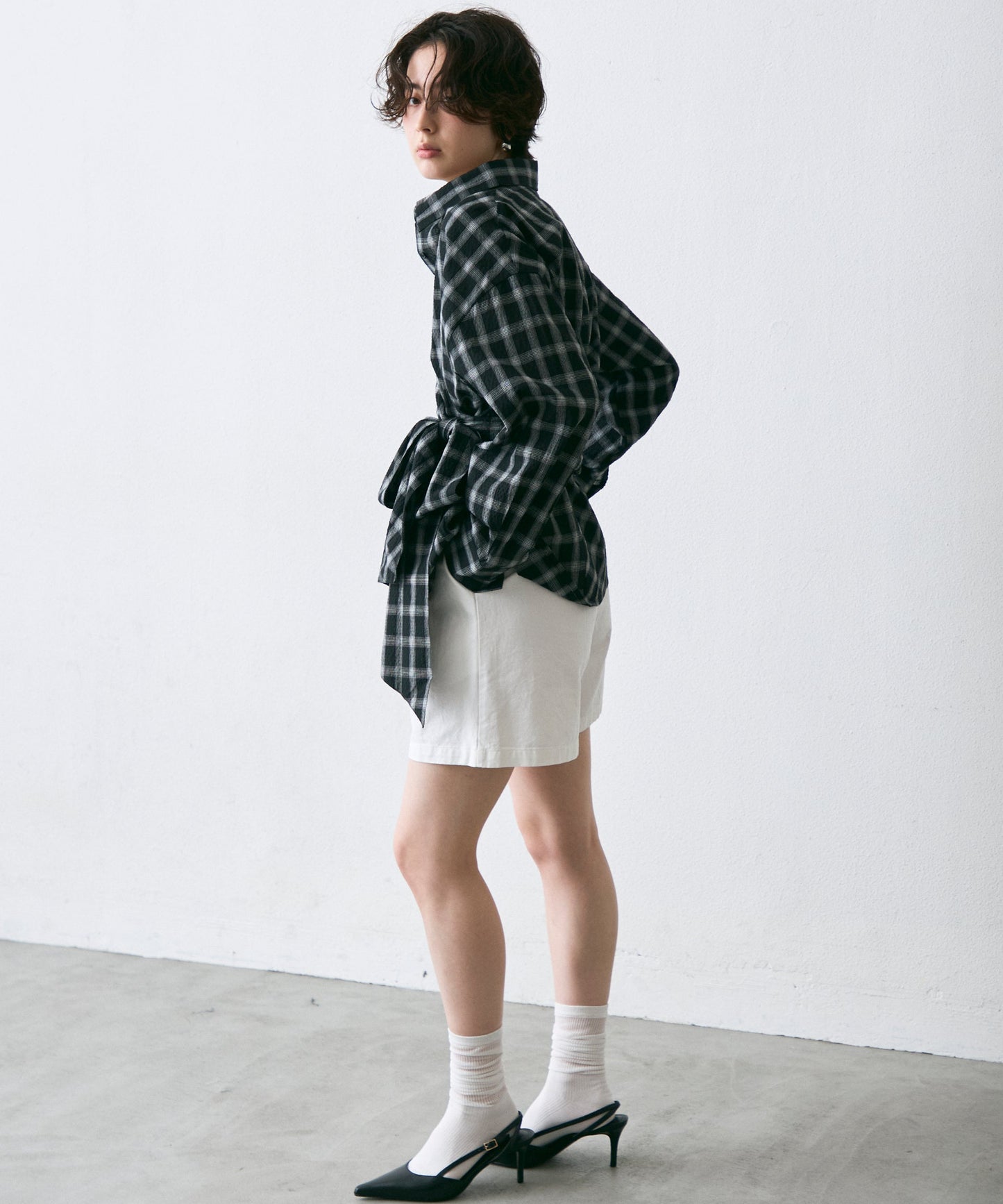 ウエストアシメリボン長袖シャツ