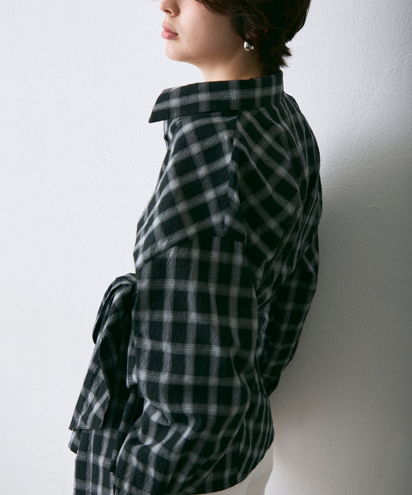 ウエストアシメリボン長袖シャツ