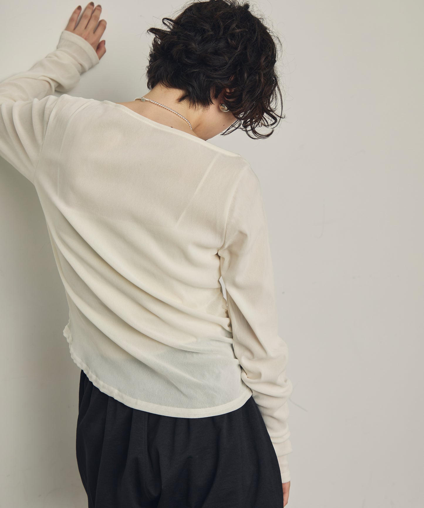 シアーベロアタックプルオーバー