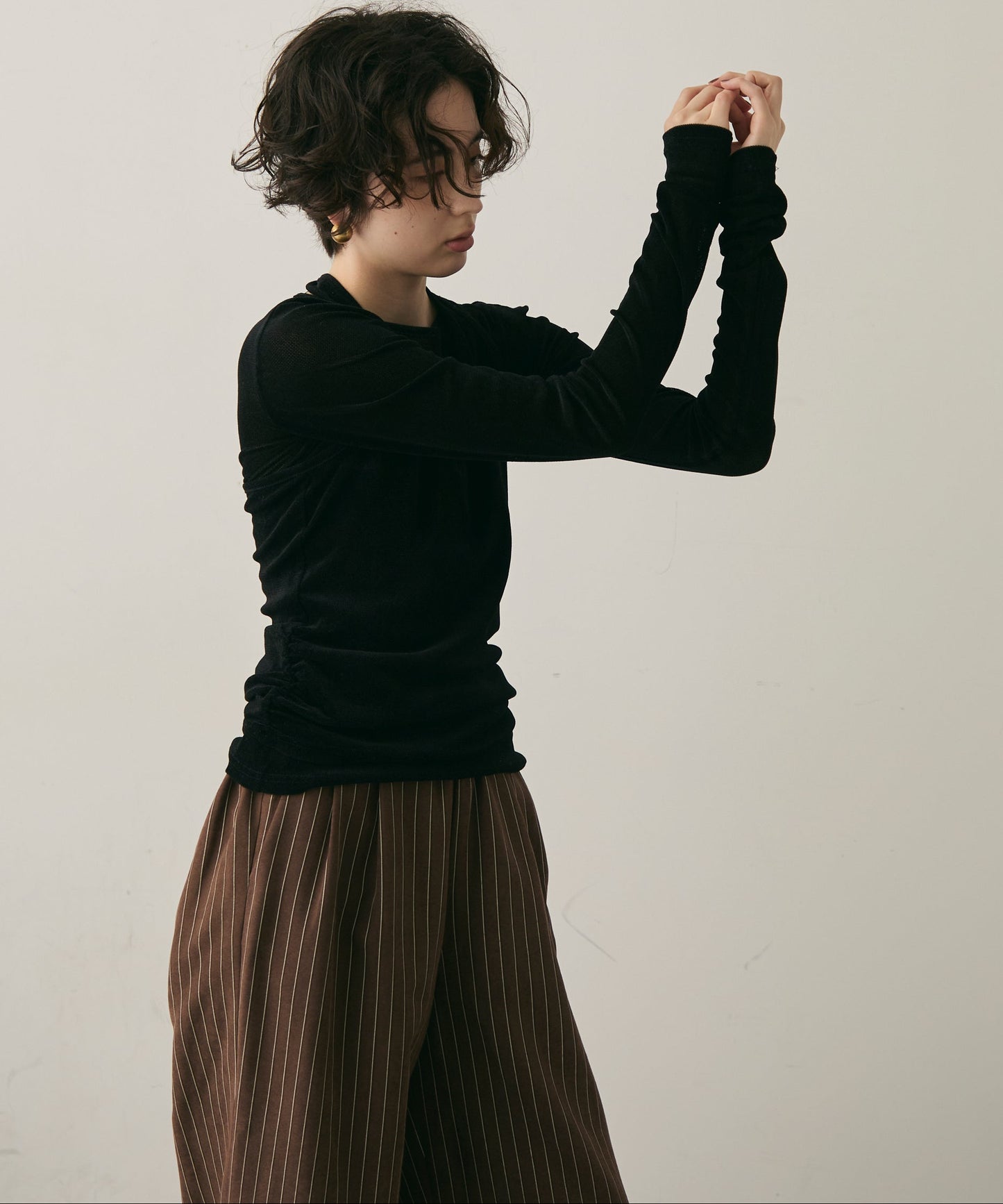 シアーフロッキーホルターネックレイヤードロンT