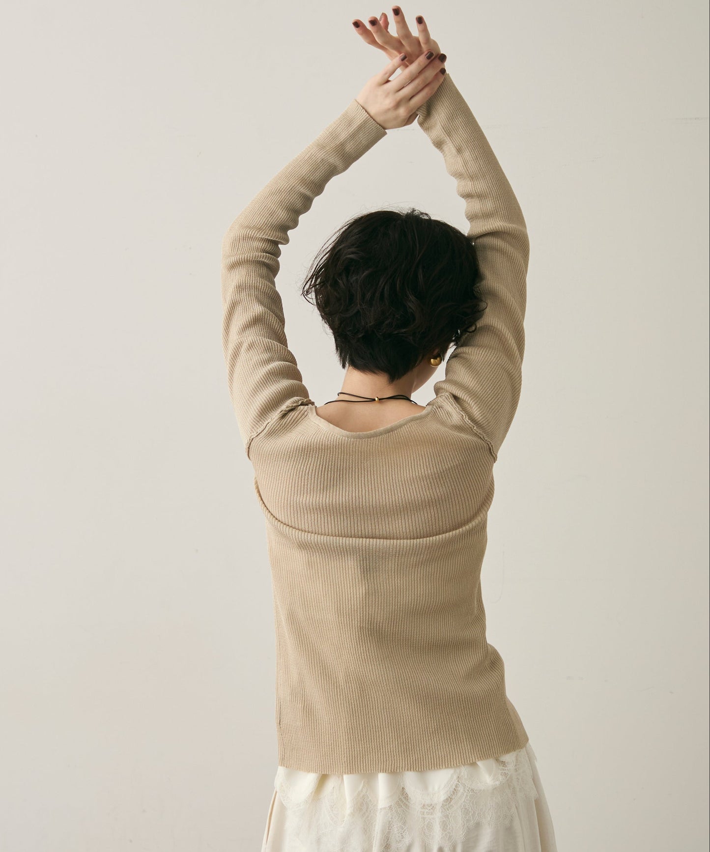 メタリックラウンドネックリブカーディガン