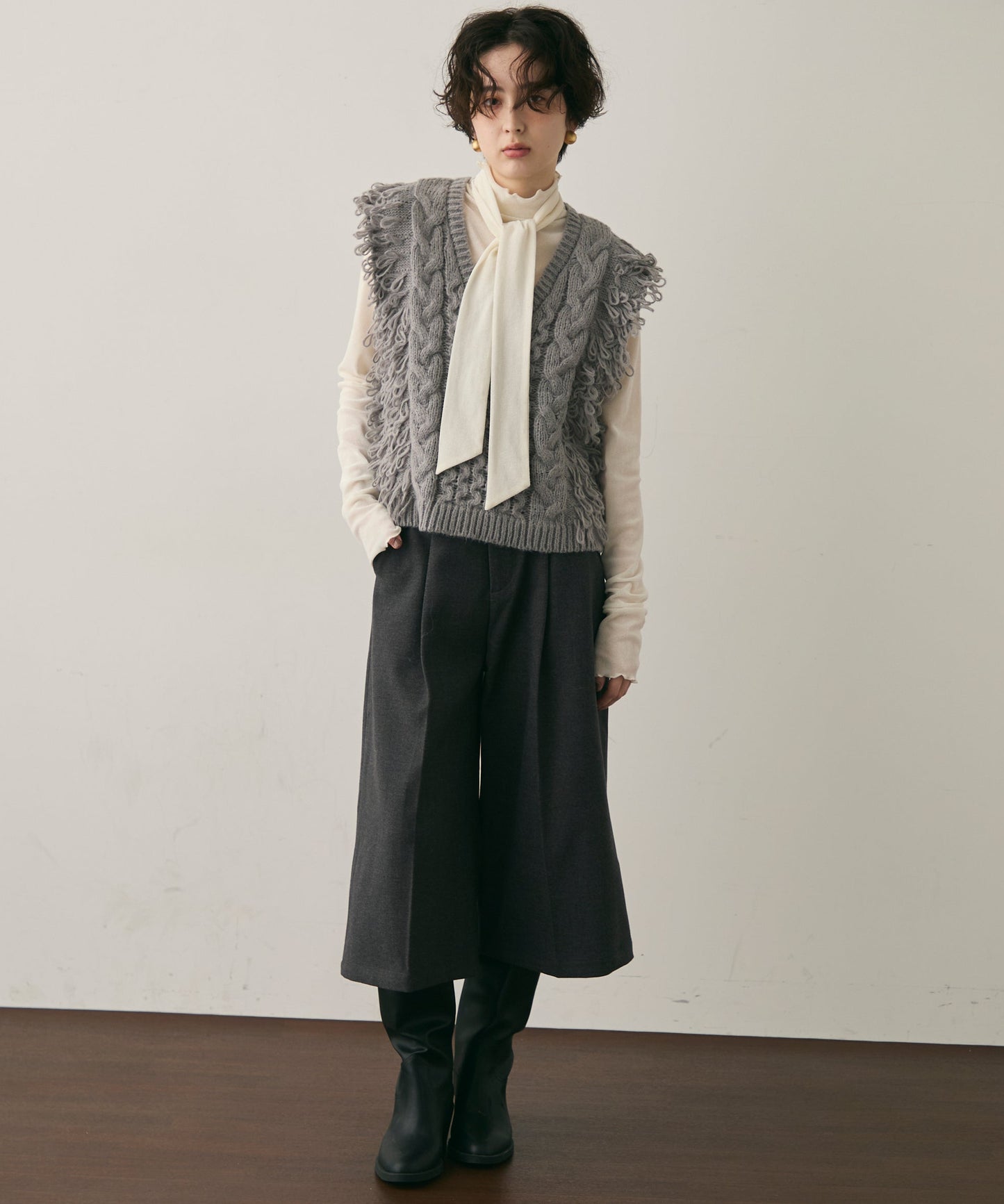 モヘアタッチループフリンジベスト