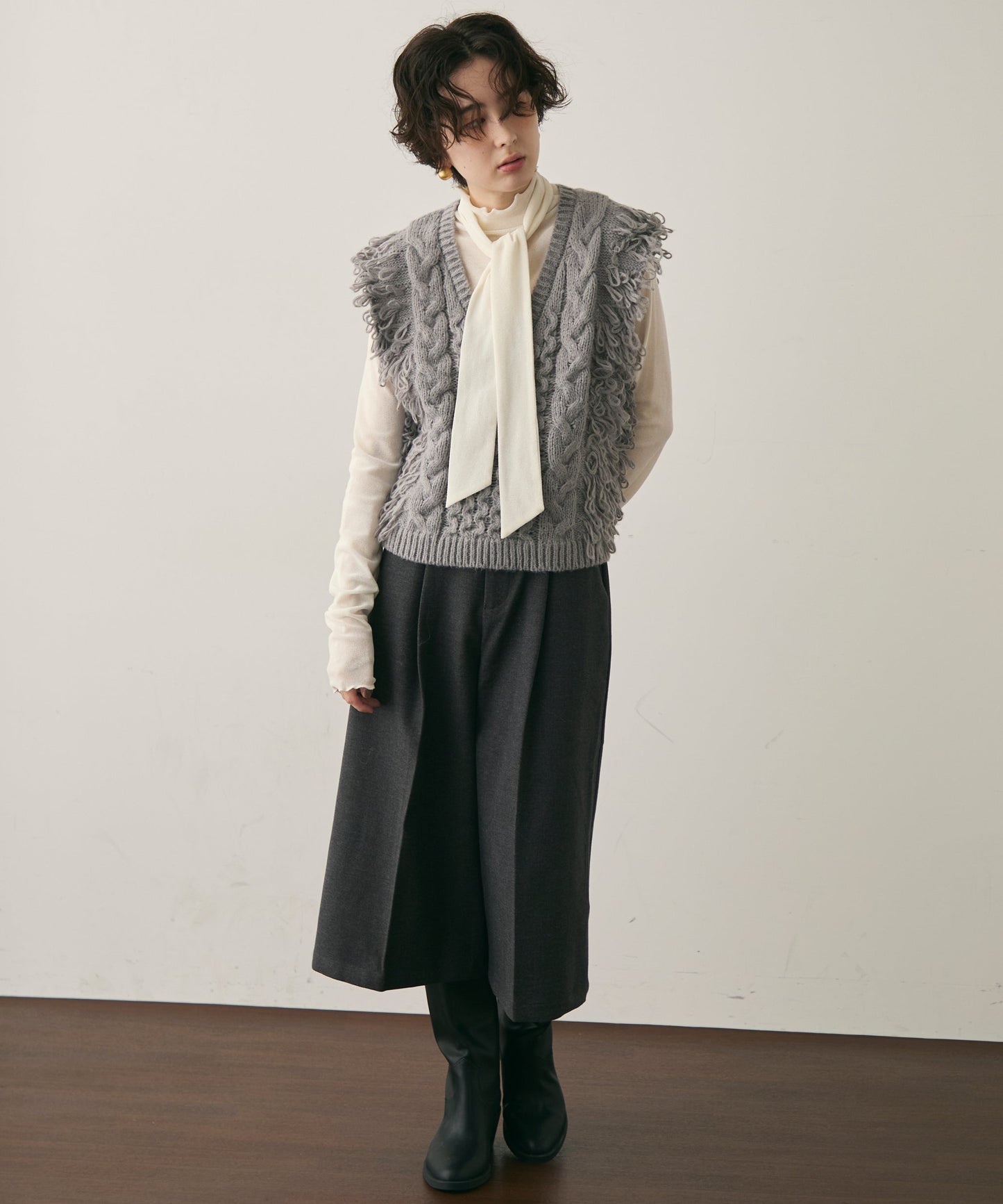 モヘアタッチループフリンジベスト