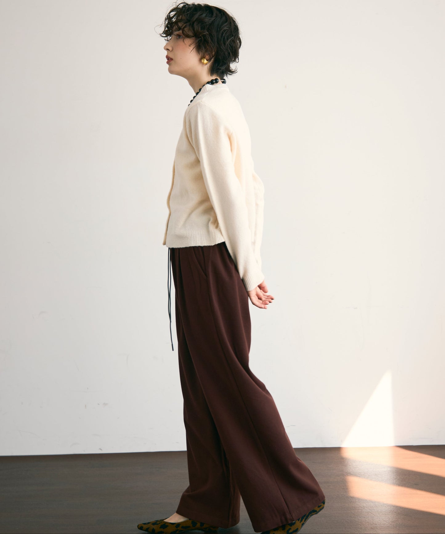 ベーシッククルーネックカーディガン
