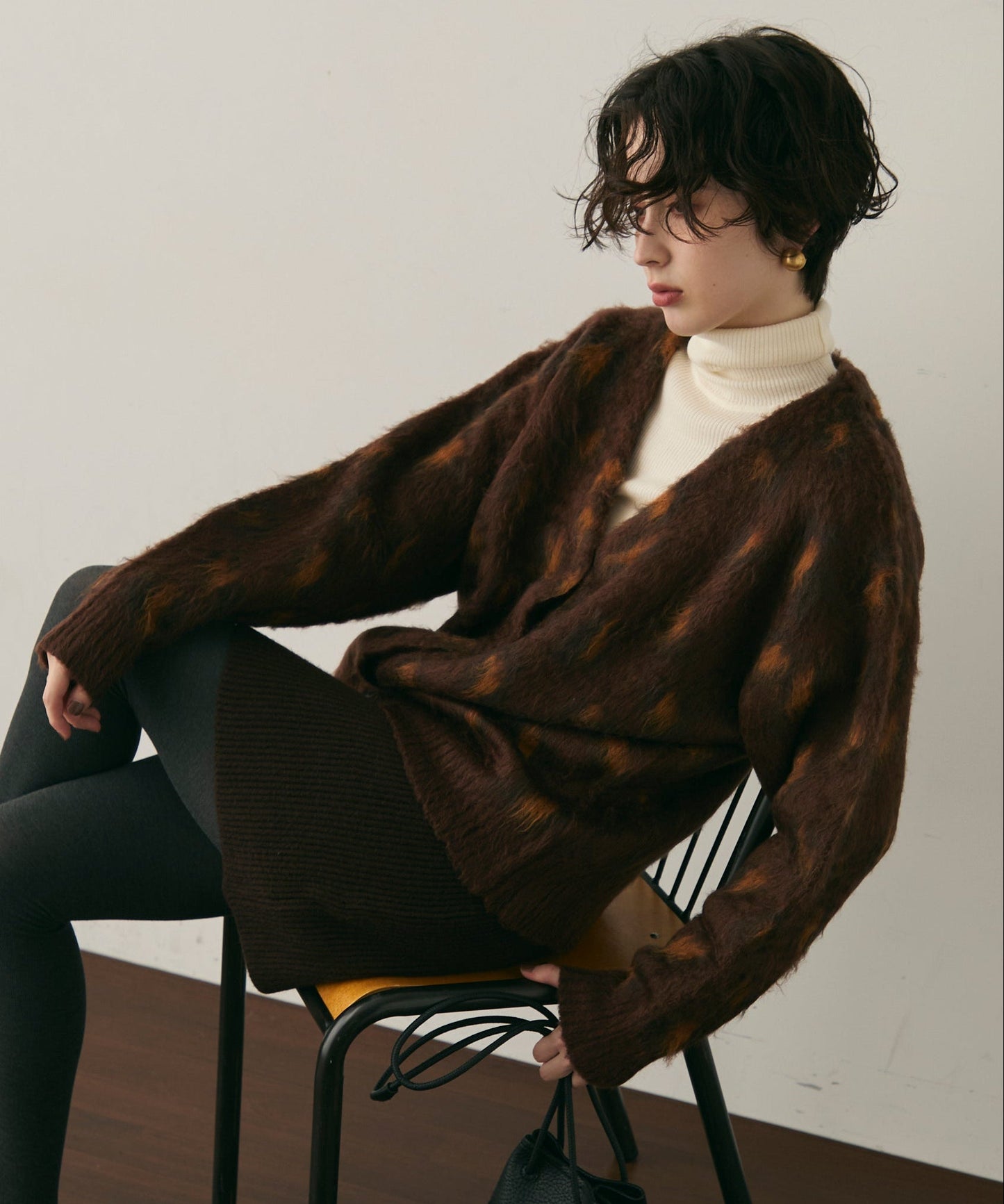 モヘアタッチレオパード柄Vネックカーディガン