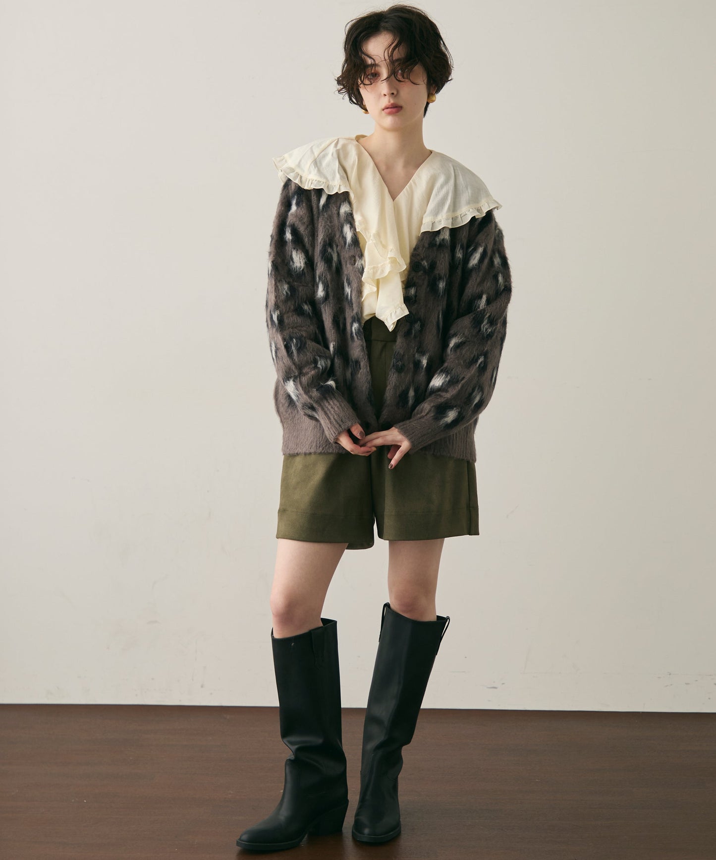 モヘアタッチレオパード柄Vネックカーディガン