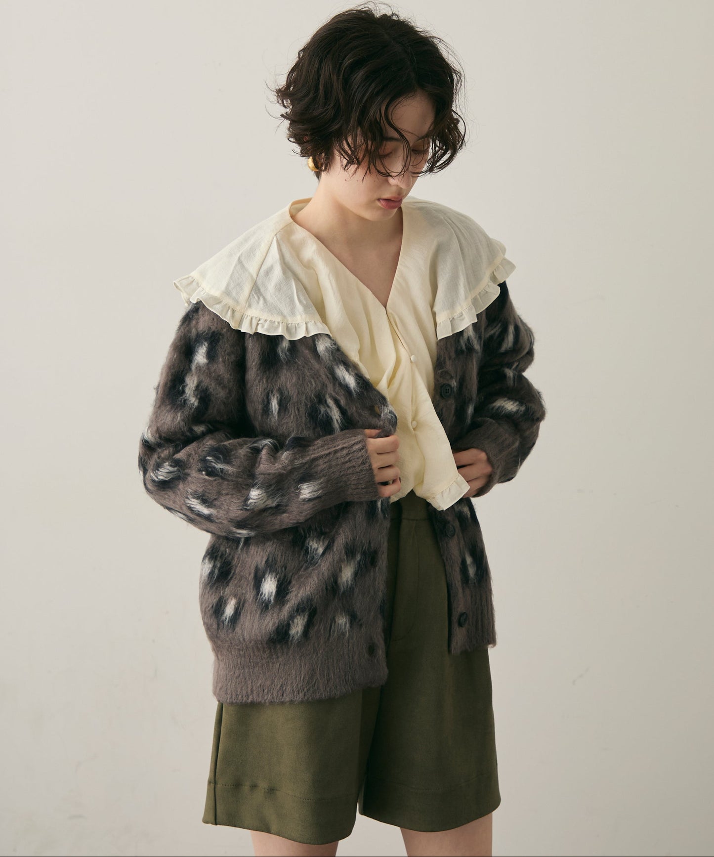 モヘアタッチレオパード柄Vネックカーディガン