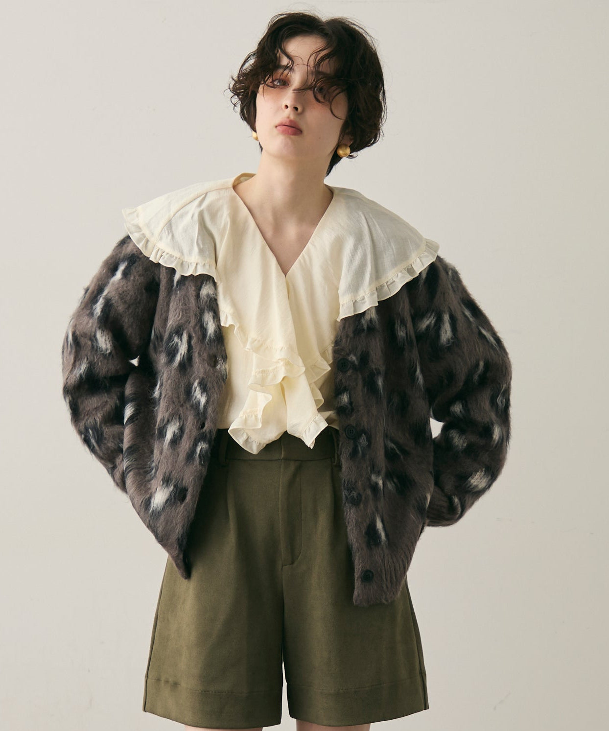 モヘアタッチレオパード柄Vネックカーディガン