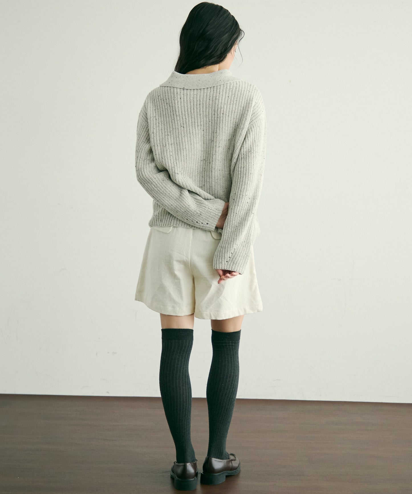 ネップ糸フロントホック衿付きプルオーバー