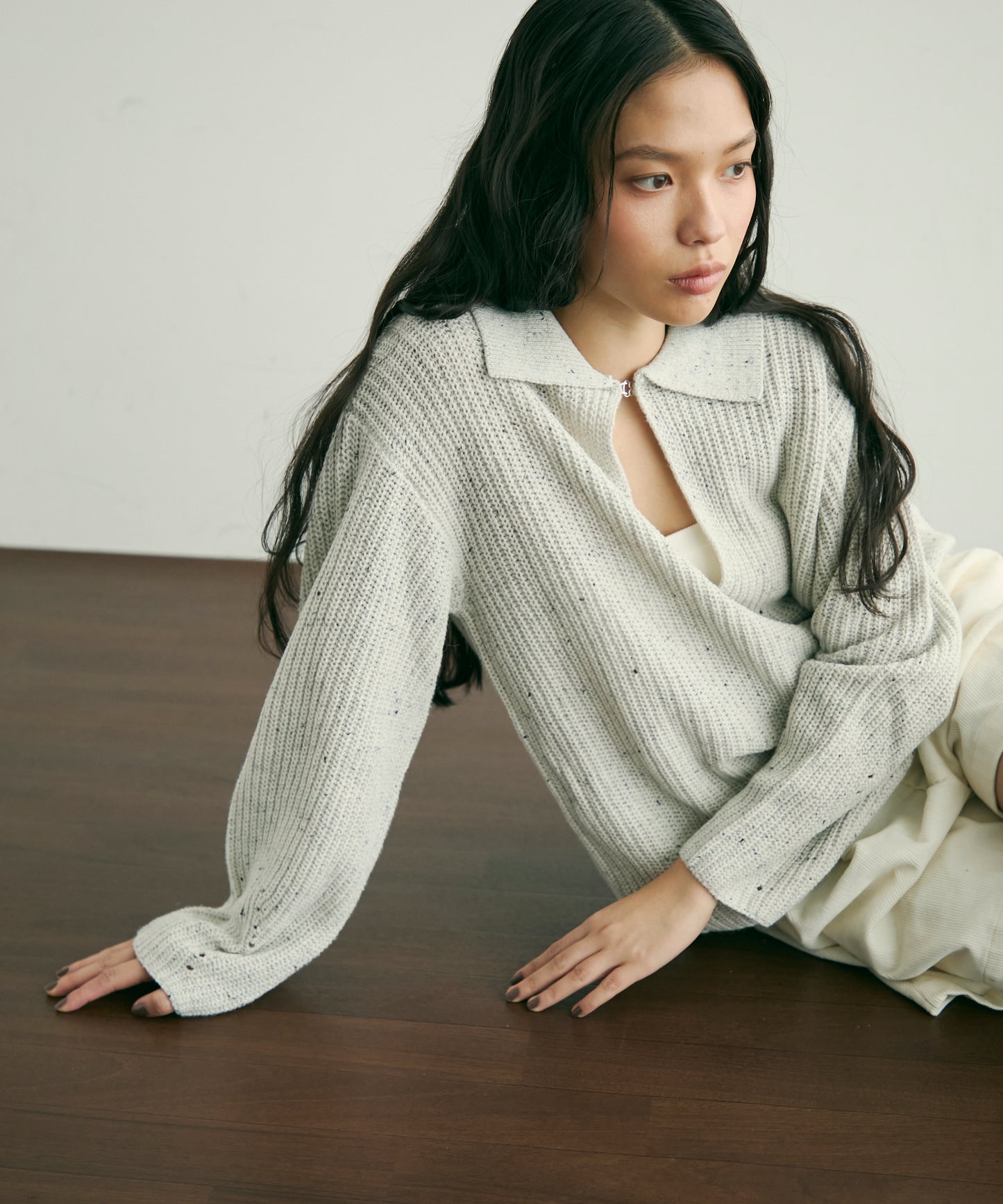 ネップ糸フロントホック衿付きプルオーバー