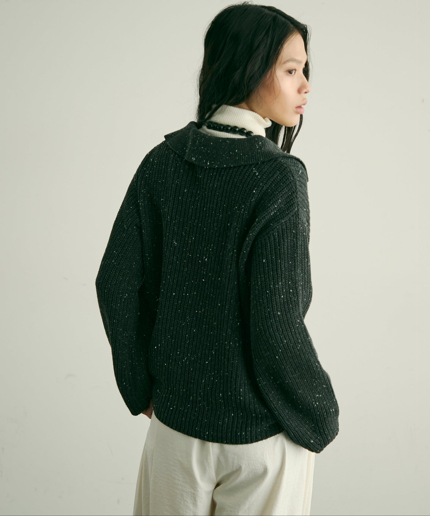 ネップ糸フロントホック衿付きプルオーバー