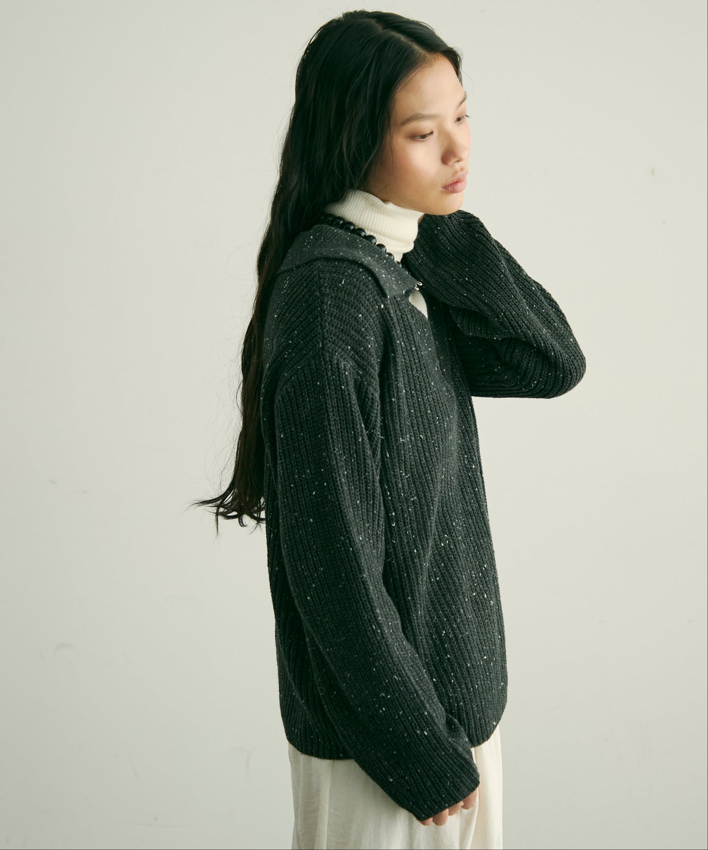 ネップ糸フロントホック衿付きプルオーバー