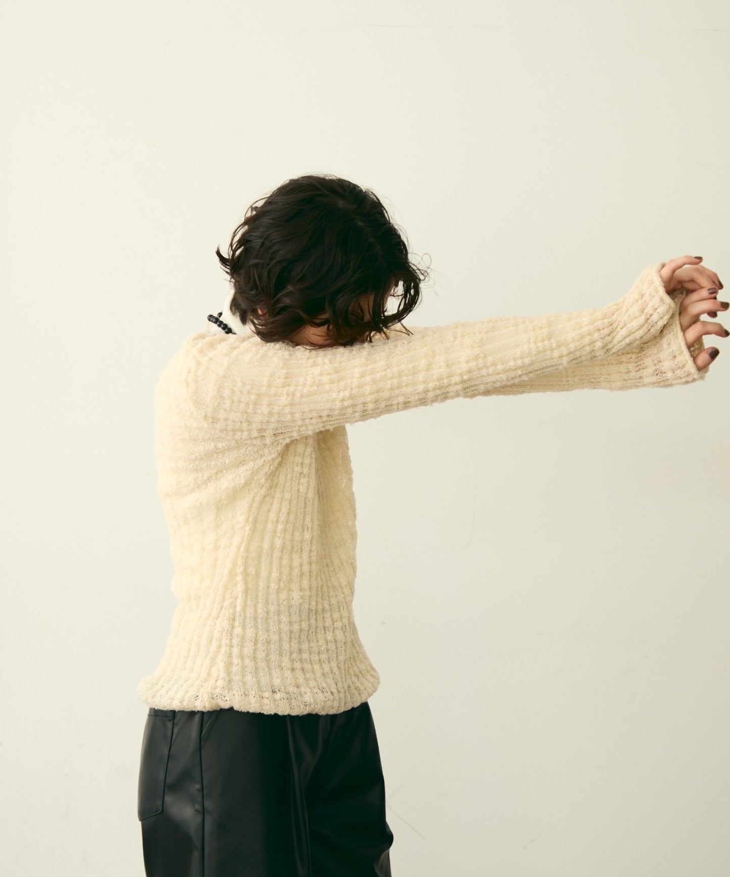 スラブループヤーンニットプルオーバー