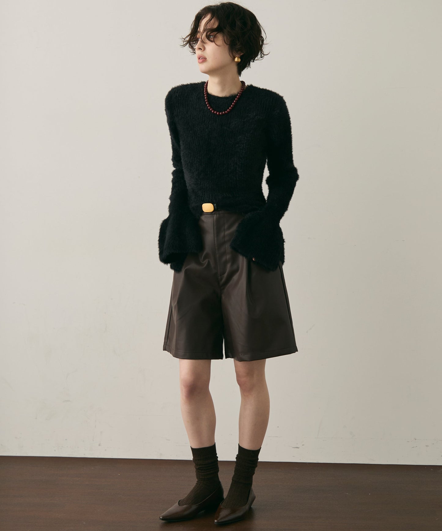 シャギーベルスリーブスリットプルオーバー