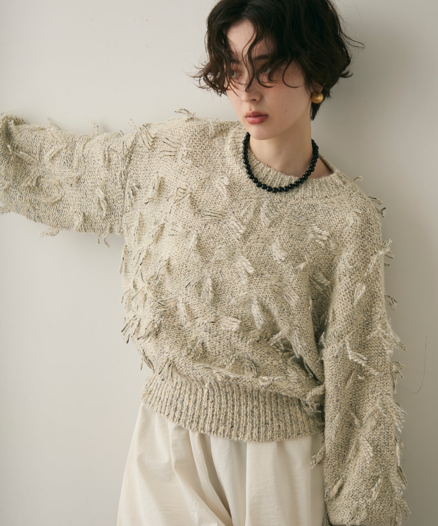 ランダムフリンジパフスリーブプルオーバー